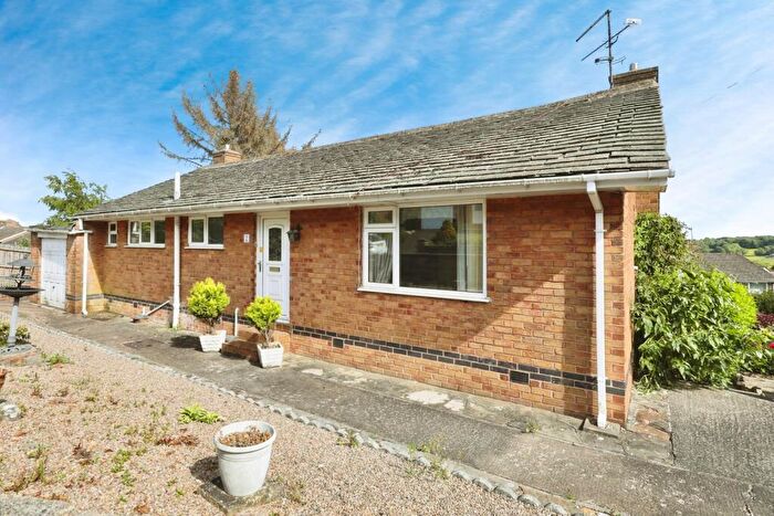 2 Bedroom Detached House For Sale In Hallamshire Close, Sheffield, South Yorkshire, S10