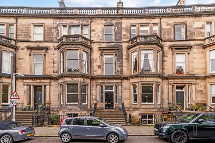 1 Bedroom Flat For Sale In Flat, Grosvenor Crescent, West End, Edinburgh, EH12