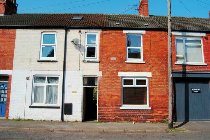 3 Bedroom Terraced House To Rent In Alexandra Road, Grantham, NG31