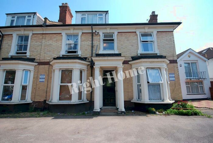 1 Bedroom Flat To Rent In Ealing Road, Wembley, Middlesex, HA0