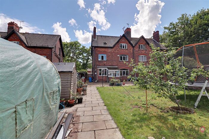 5 Bedroom Semi-Detached House For Sale In West Street, Langwith, Mansfield, NG20