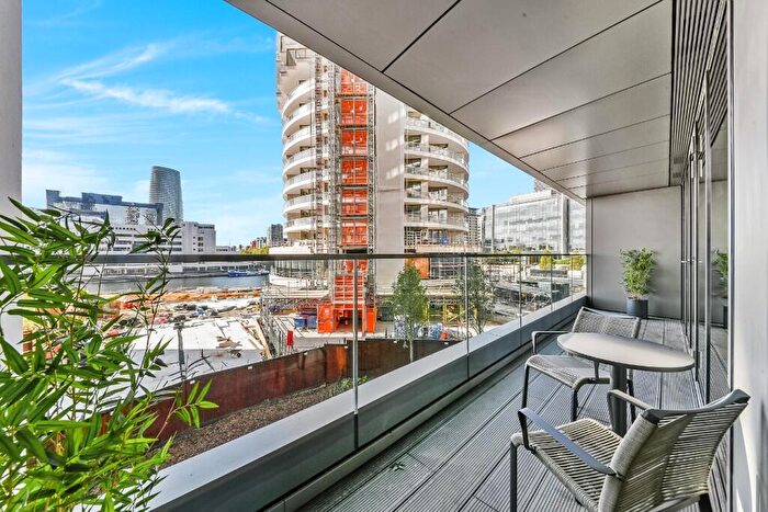 1 Bedroom Apartment To Rent In Water Street, London, E14