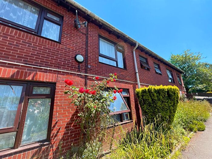 1 Bedroom Flat To Rent In Willow Glen, St Leonards On Sea, TN37