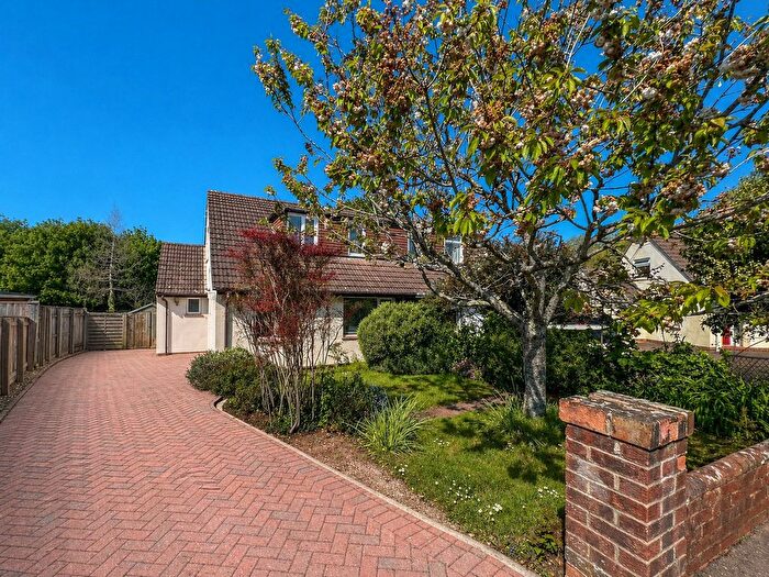 4 Bedroom Semi-Detached House For Sale In Exminster, Exeter, EX6