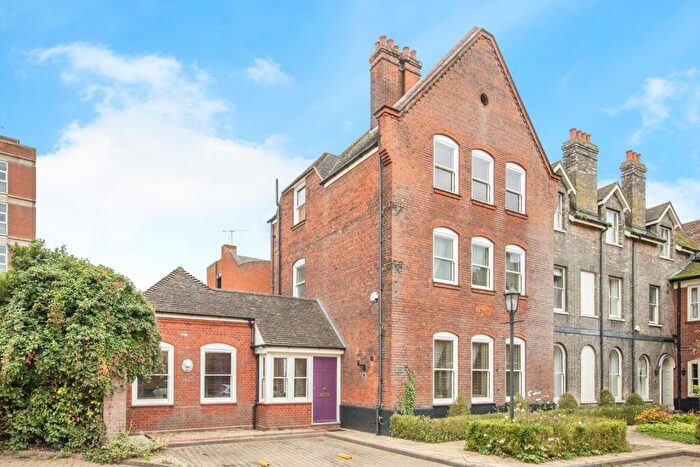 5 Bedroom Semi-Detached House For Sale In Wingfield Court, Wingfield Street, Ipswich, Suffolk, IP4