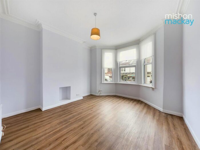 1 Bedroom Flat To Rent In Blatchington Road, Hove, BN3