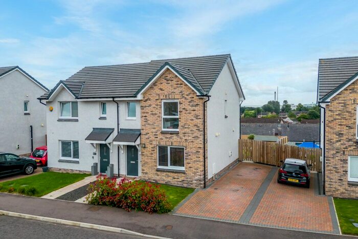3 Bedroom Semi-Detached House For Sale In Ballumbie Rise Gardens, Dundee, DD4