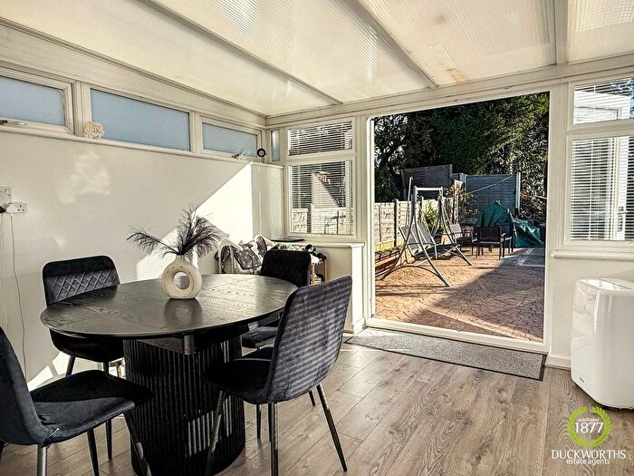 2 Bedroom Semi-detached House For Sale In Lyndhurst Avenue, Blackburn, BB1