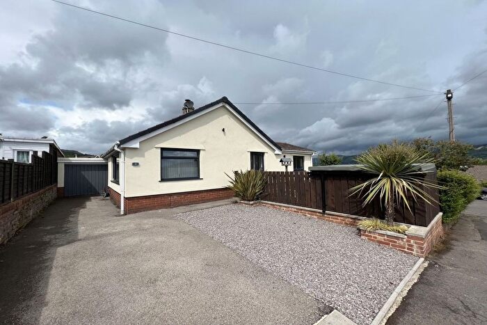 2 Bedroom Detached Bungalow To Rent In Stephens Crescent, Govilon, Abergavenny, NP7