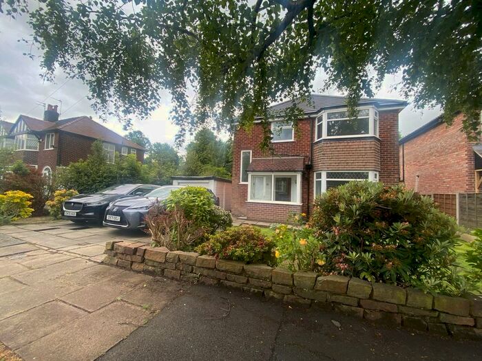 3 Bedroom Detached House To Rent In Ryecroft Lane, Worsley, M28