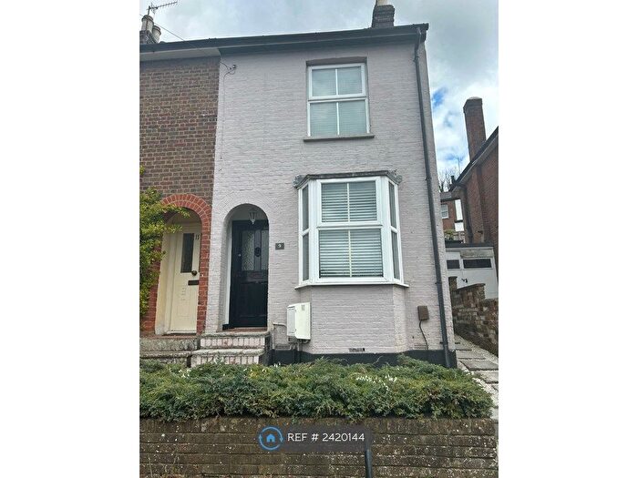 2 Bedroom Semi-Detached House To Rent In Kirtle Road, Chesham, HP5