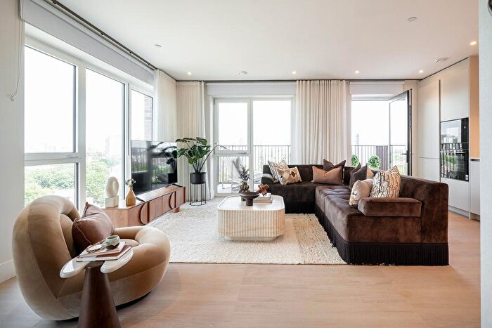 3 Bedroom Apartment For Sale In Bow Green, Bow Common Lane, London, E3
