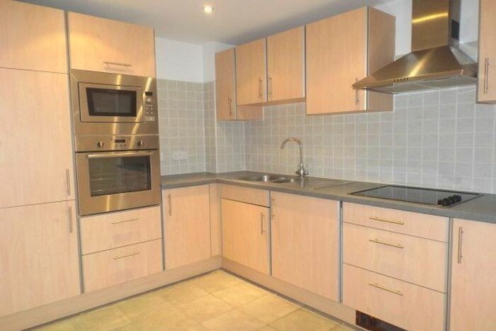 1 Bedroom Flat To Rent In Ferry Court, Cardiff, CF11