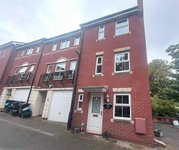 4 Bedroom End Of Terrace House To Rent In Handel Cossham Court, Bristol, BS15