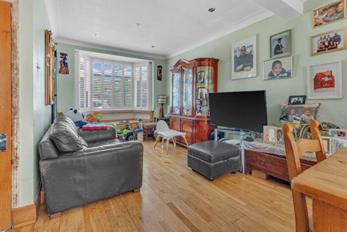 5 Bedroom Terraced House For Sale In Dames Road, London, E7