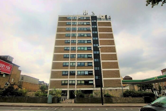 Studio To Rent In Seven Sisters Road, London, N4