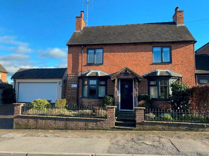 3 Bedroom Detached House For Sale In New Row, Draycott-in-the-clay, DE6