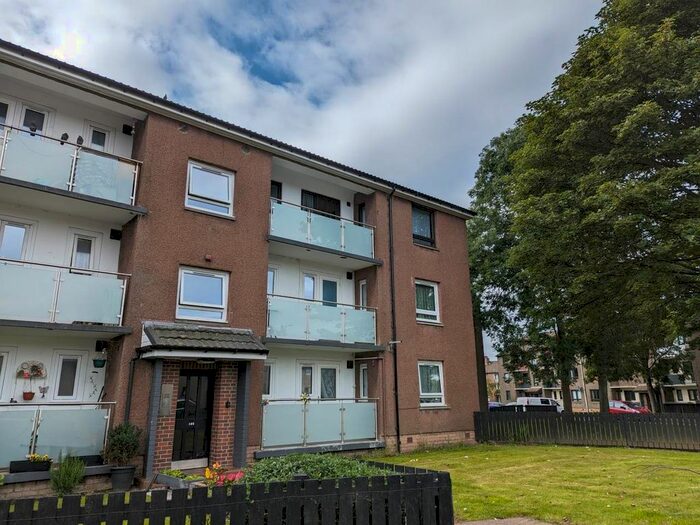 2 Bedroom Flat To Rent In Fintry Drive, Dundee, DD4