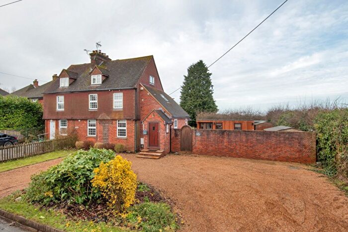 4 Bedroom Semi-Detached House For Sale In School Lane, West Kingsdown, Sevenoaks, Kent, TN15