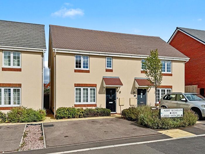 3 Bedroom Semi-Detached House For Sale In Albert Beckhelling Drive, Wantage, OX12