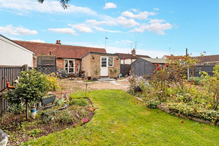 2 Bedroom Semi Detached Bungalow For Sale In Milton Avenue, King's Lynn, PE30