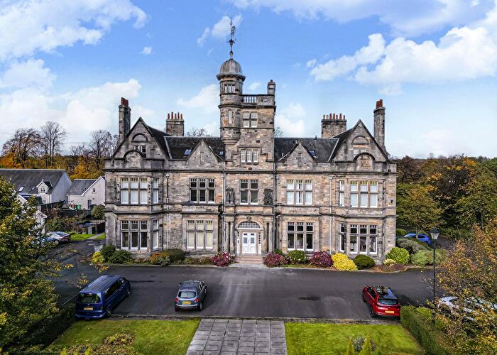 2 Bedroom Apartment For Sale In Orchard Grove, Leven, KY8