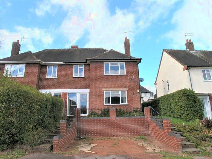 3 Bedroom Semi-Detached House To Rent In St. Georges Road, Stourbridge, DY8