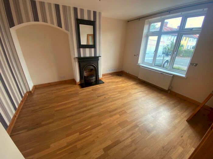 3 Bedroom Terraced House To Rent In Dryfield Road, Edgware, HA8