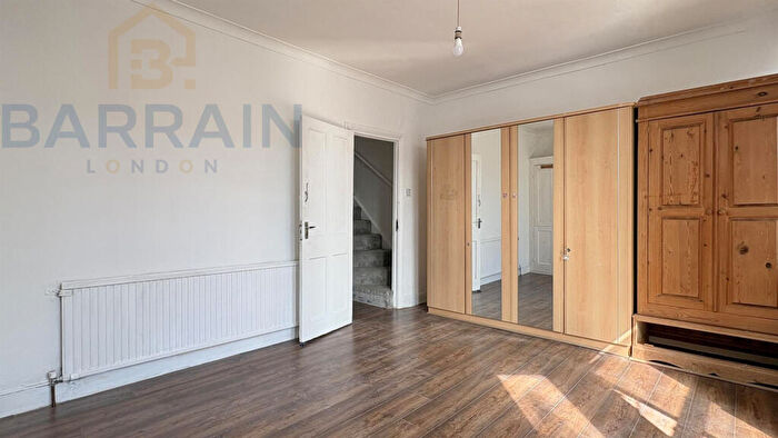 3 Bedroom Terraced House For Sale In East Ham, London, E6