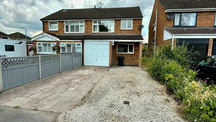 3 Bedroom Semi-Detached House To Rent In Ferndale Road, Binley Woods, Coventry, CV3