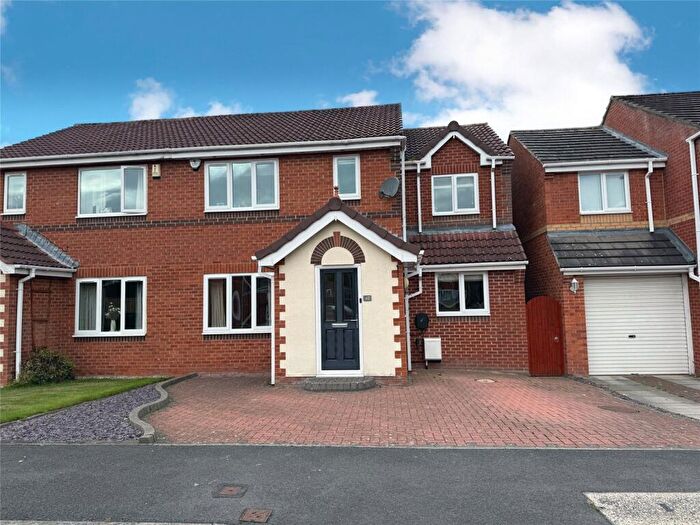 4 Bedroom Semi Detached House For Sale In Bridgemere Drive, Framwellgate Moor, Durham, DH1