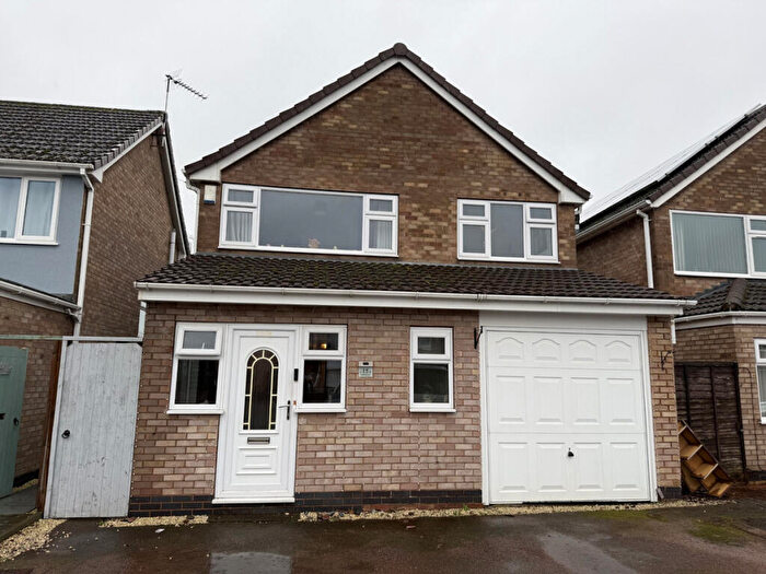 4 Bedroom Detached House For Sale In Hoarestone Avenue, Nuneaton, CV11