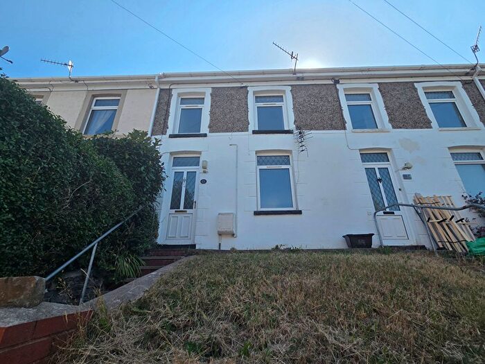 3 Bedroom Terraced House To Rent In Bryn Awel, Crynant, Neath, SA10
