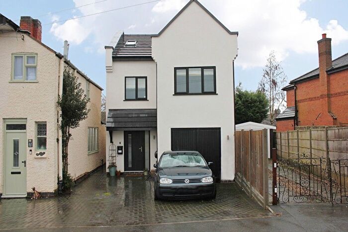 5 Bedroom Detached House For Sale In Gorse Lane, Oadby, Leicester, LE2