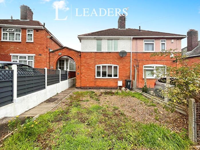 3 Bedroom Semi Detached House To Rent In Swannington Road, Leicester, Leicestershire, LE3
