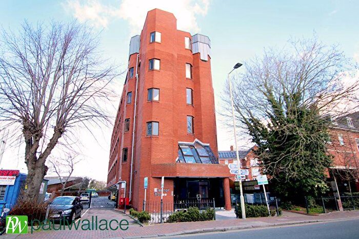 2 Bedroom Apartment To Rent In Eleanor Cross Road, Waltham Cross, EN8