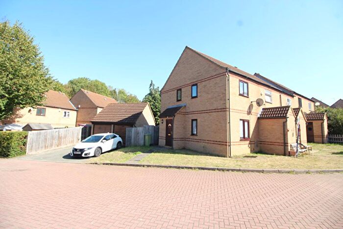 1 Bedroom End Of Terrace House To Rent In Milecastle, Bancroft, MK13