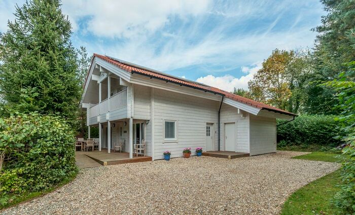 4 Bedroom Detached House For Sale In Parsonage Lane, Kingston St. Mary, Taunton, TA2