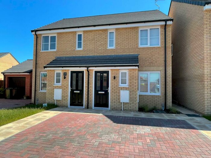 2 Bedroom House To Rent In Mace Road, Bradwell, Great Yarmouth, NR31
