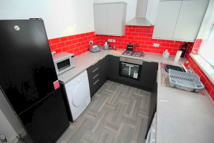 5 Bedroom Terraced House To Rent In Gerrard Street, Stoke-On-Trent, Staffordshire, ST4