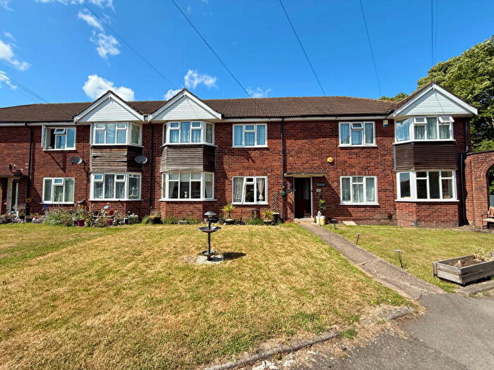 2 Bedroom Flat For Sale In Hartshill House, Hartshill Road, Acocks Green, B27