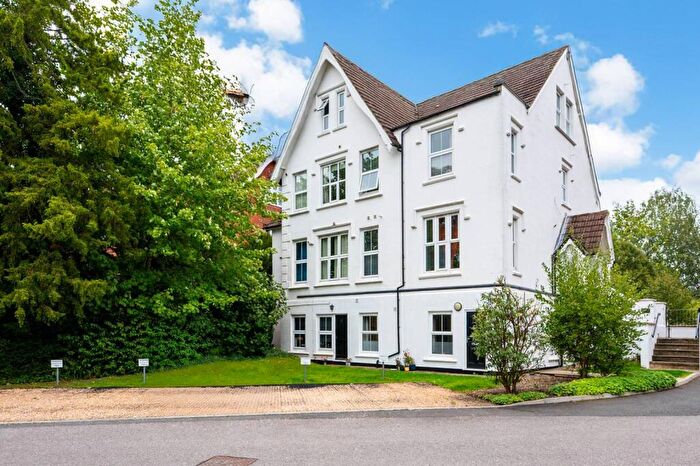 1 Bedroom Flat For Sale In London Road, Guildford, GU1