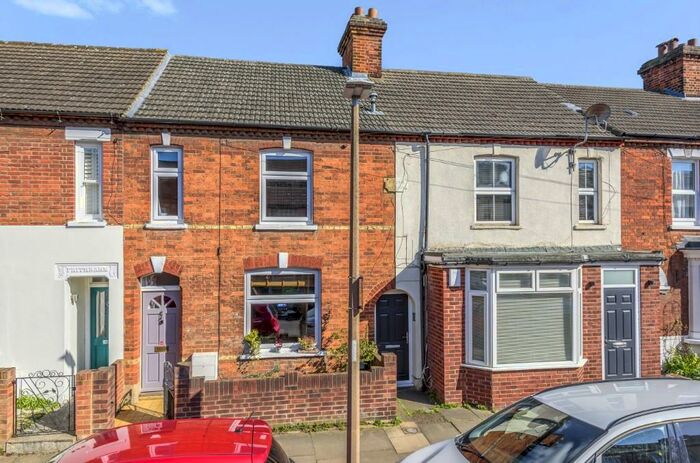 1 Bedroom Flat To Rent In Bower Street, Bedford, Bedfordshire, MK40