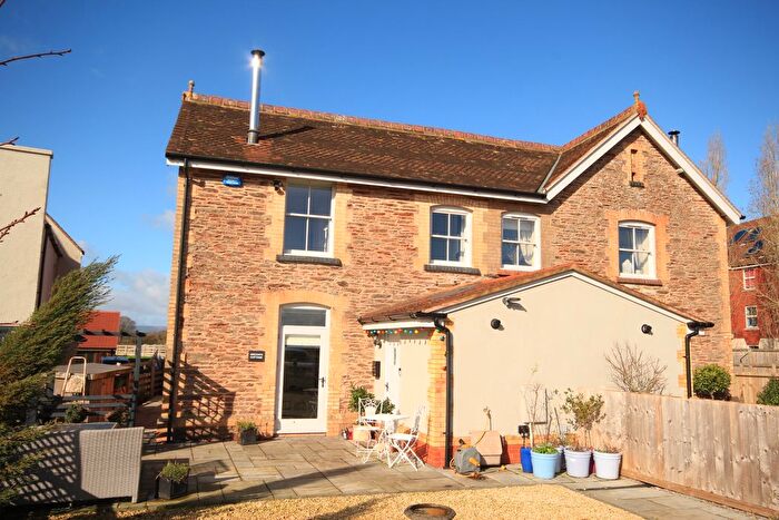 3 Bedroom Semi-Detached House For Sale In Wilstock Farm, Bridgwater, TA5