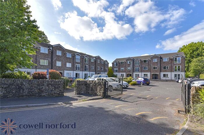 2 Bedroom Penthouse For Sale In Dellar Street, Rochdale, Greater Manchester, OL12