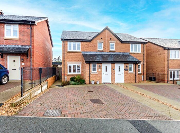 3 Bedroom Semi-Detached House For Sale In Bontnewydd, Caernarfon, Gwynedd, LL55