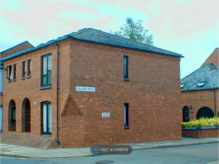 Studio To Rent In College Mews, Stratford-Upon-Avon, CV37