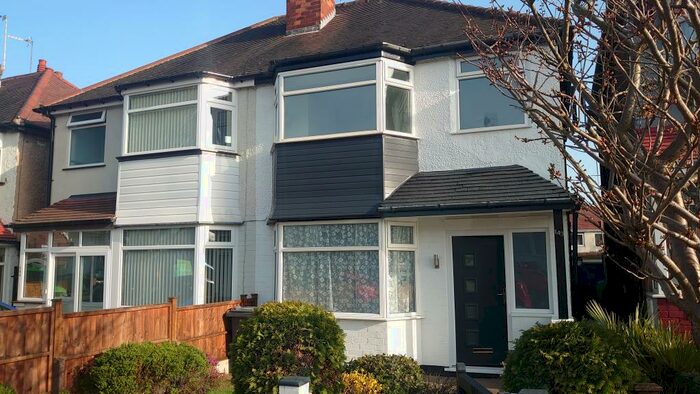 3 Bedroom House To Rent In Brays Road, Sheldon, B26