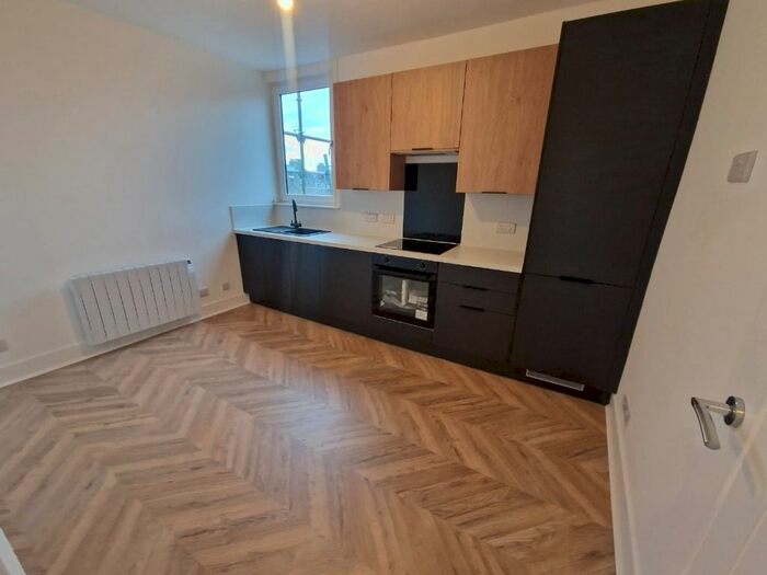 Studio To Rent In Lamond Place, City Centre, Aberdeen, AB25