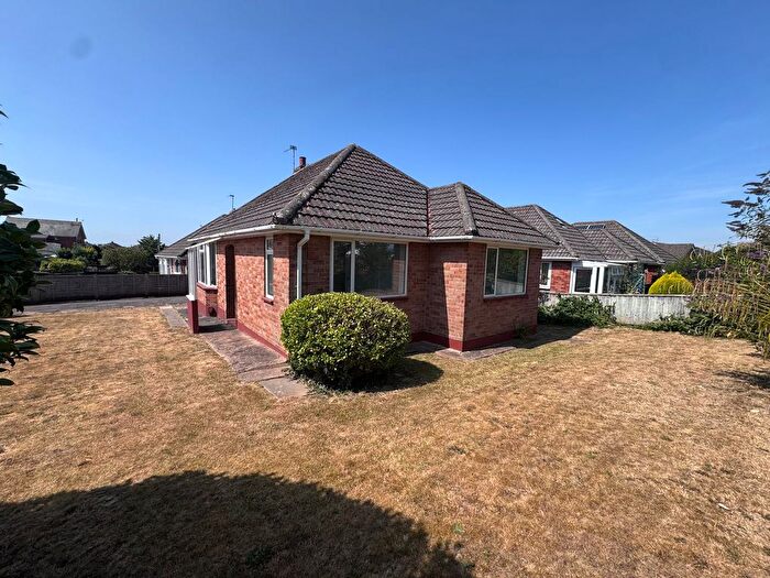 2 Bedroom Detached Bungalow To Rent In Mount Pleasant Avenue, Exmouth, EX8